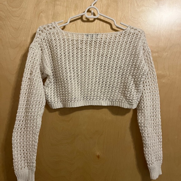 White Forever 21 knit cropped sweater size Med - Picture 1 of 3